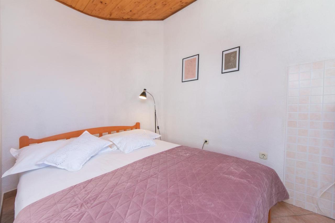 Apartments By The Sea Zivogosce - Blato, Makarska - 1057 Blato  Exterior photo