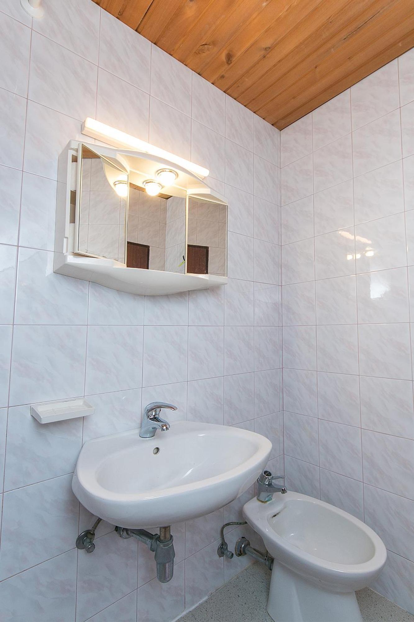 Apartments By The Sea Zivogosce - Blato, Makarska - 1057 Blato  Room photo